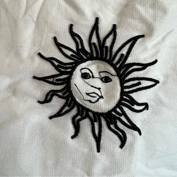 White Sun & Moon Crop Top – Medium, Soft & Breathable Tank - Picture 5 of 8